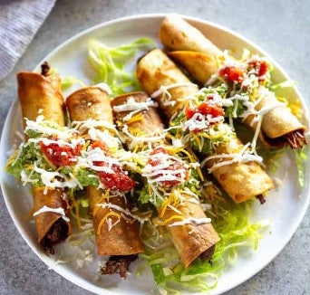 Taquitos Fundido De Chile Verde