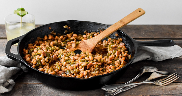 Hatch Green Chile and Beer Baked Beans