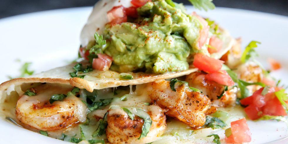 Quesadillas de camarones con chile verde (dirección e ingredientes)