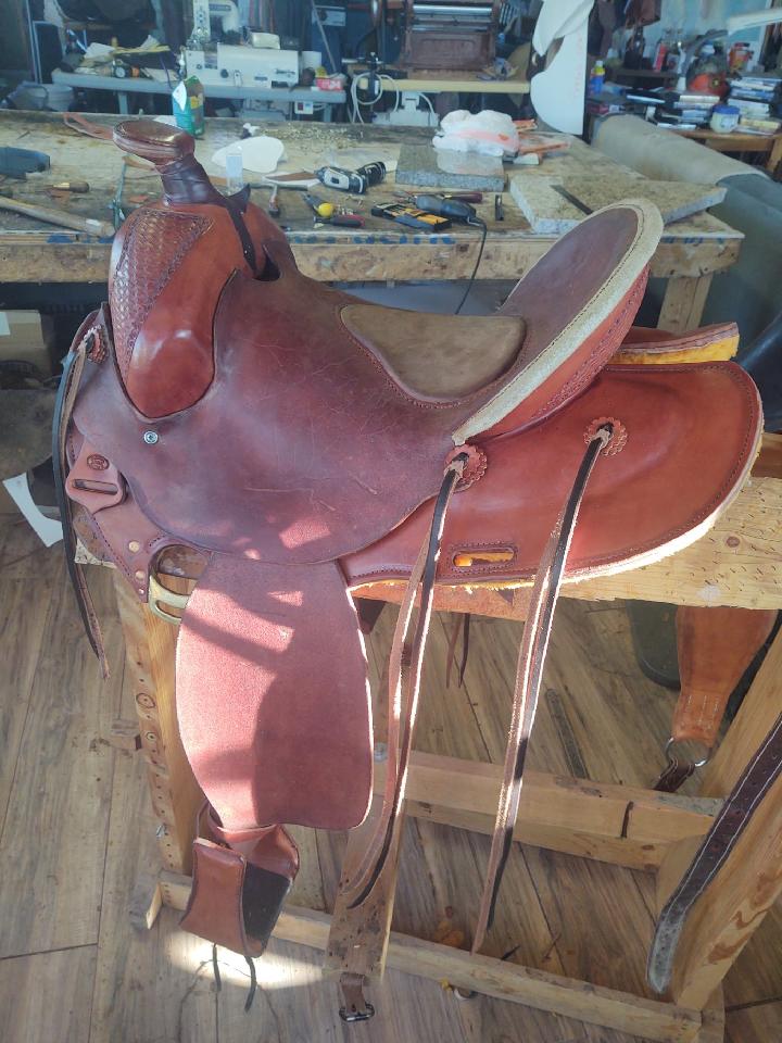 Western Trail Riding Saddle-#1 Ranked New Mexico Salsa &amp; Chile Powder | Made in New Mexico