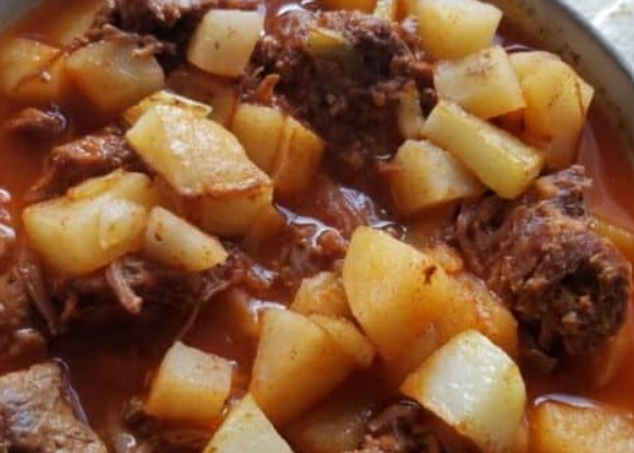 Red Chile and Potato Stew
