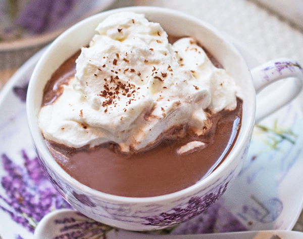 EASY LAVENDER HOT CHOCOLATE WITH WHIPPED CREAM RECIPE